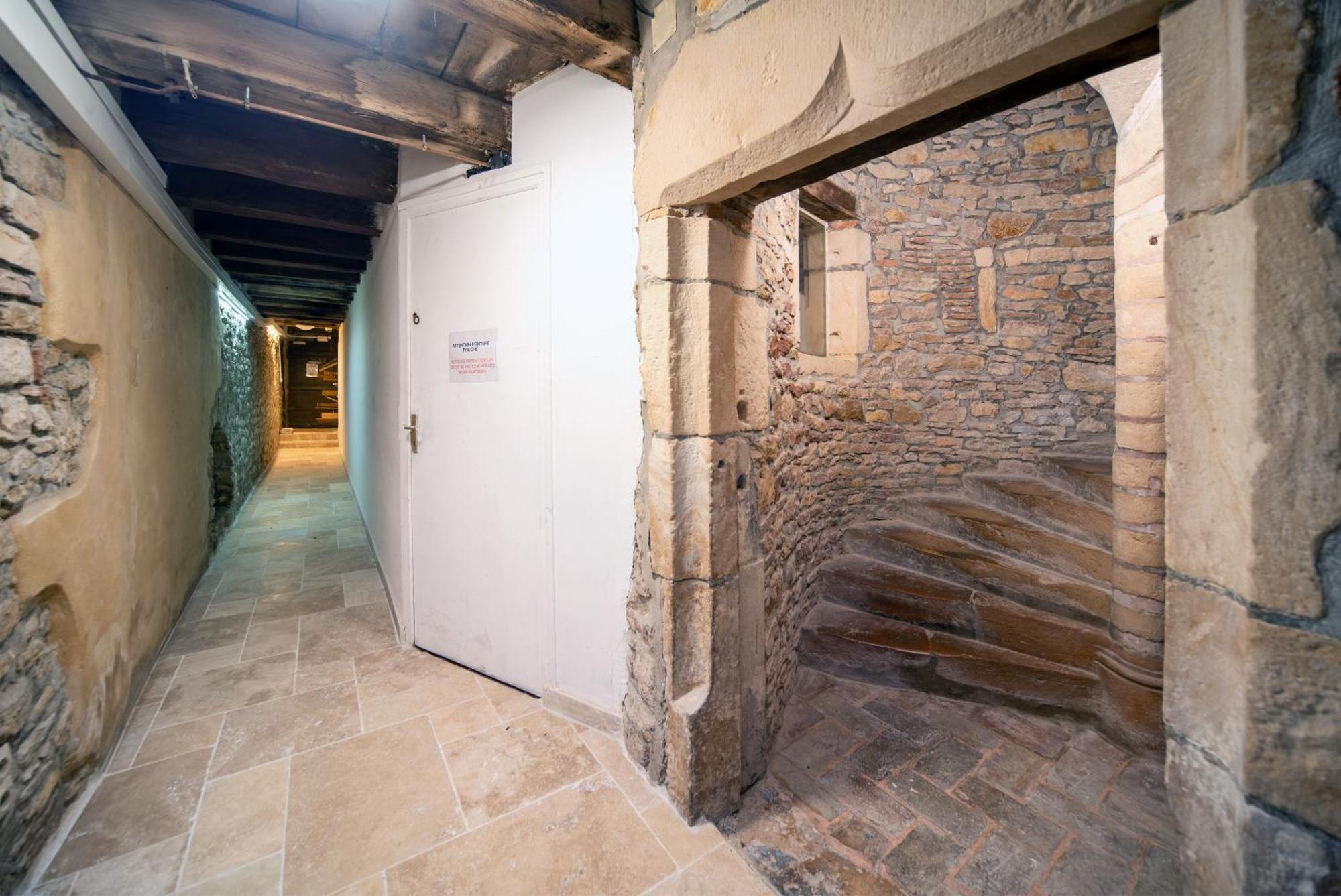 Myappart71 - La Prefecture - Appartement En Coeur De Ville Macon Exterior photo